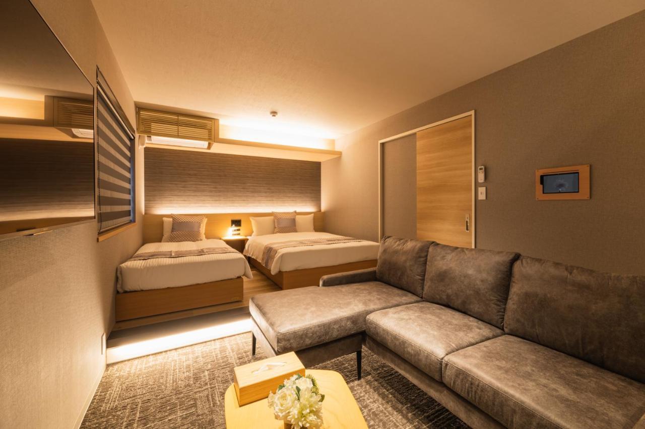 Aparthotel Grand Base Kagoshima Chuo Esterno foto
