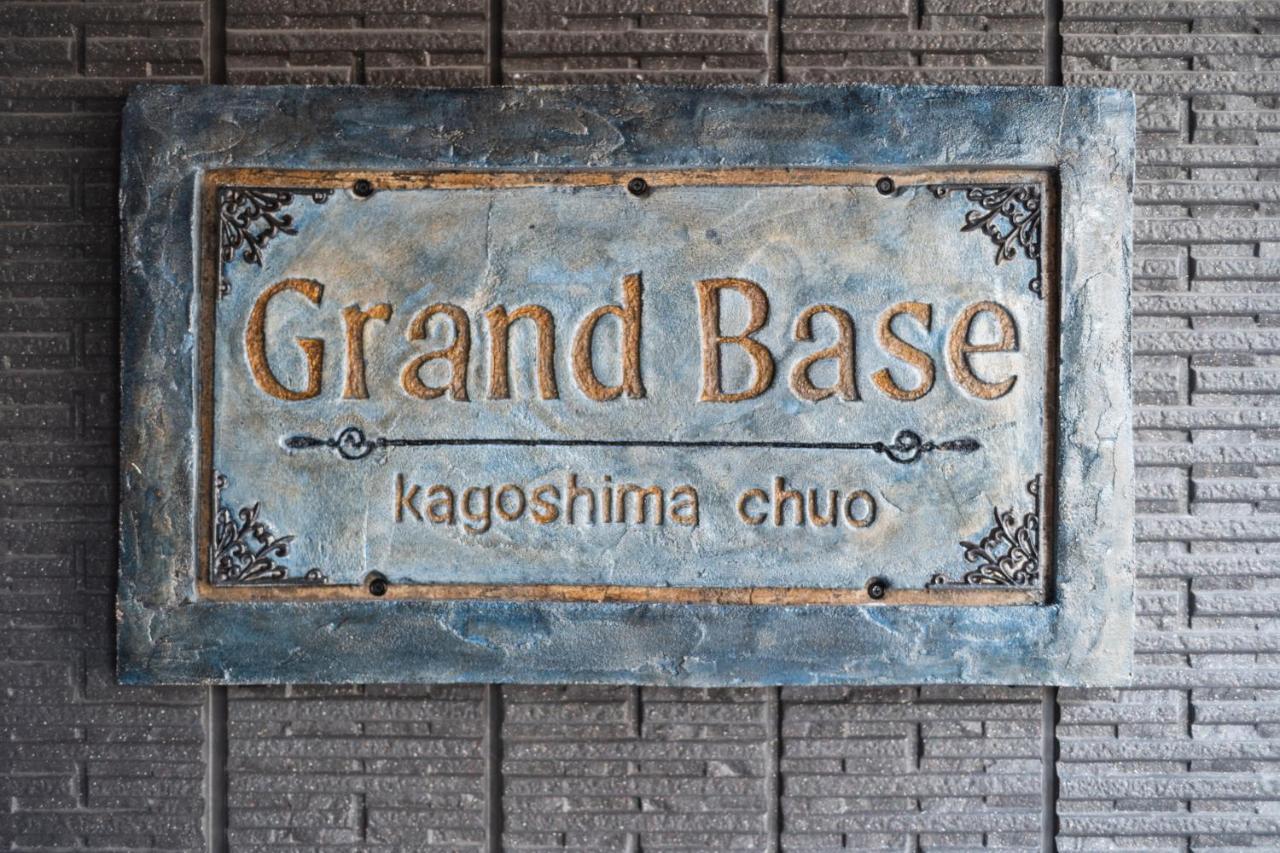 Aparthotel Grand Base Kagoshima Chuo Esterno foto