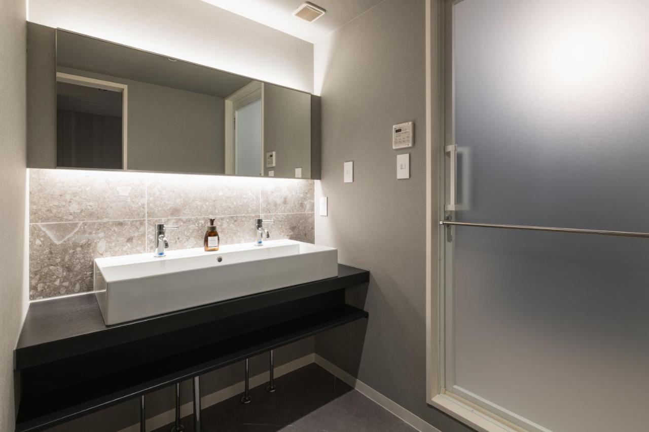 Aparthotel Grand Base Kagoshima Chuo Esterno foto