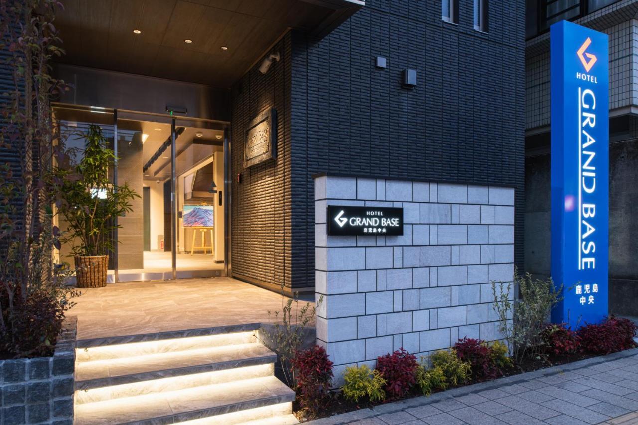 Aparthotel Grand Base Kagoshima Chuo Esterno foto