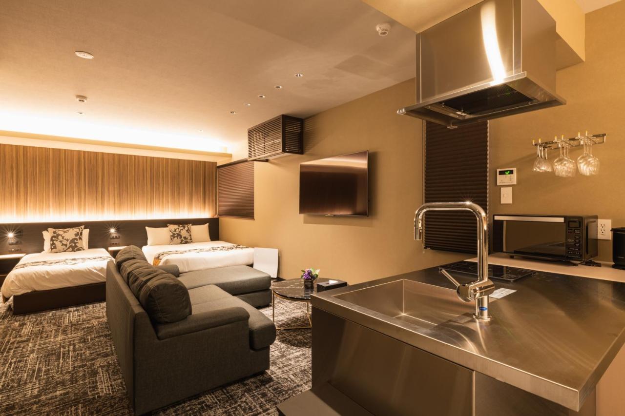 Aparthotel Grand Base Kagoshima Chuo Esterno foto
