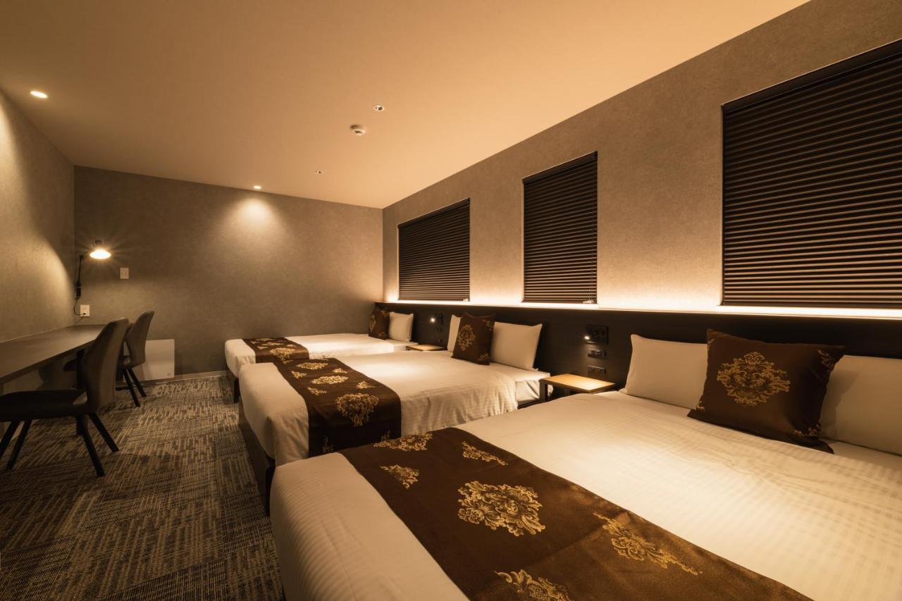 Aparthotel Grand Base Kagoshima Chuo Esterno foto