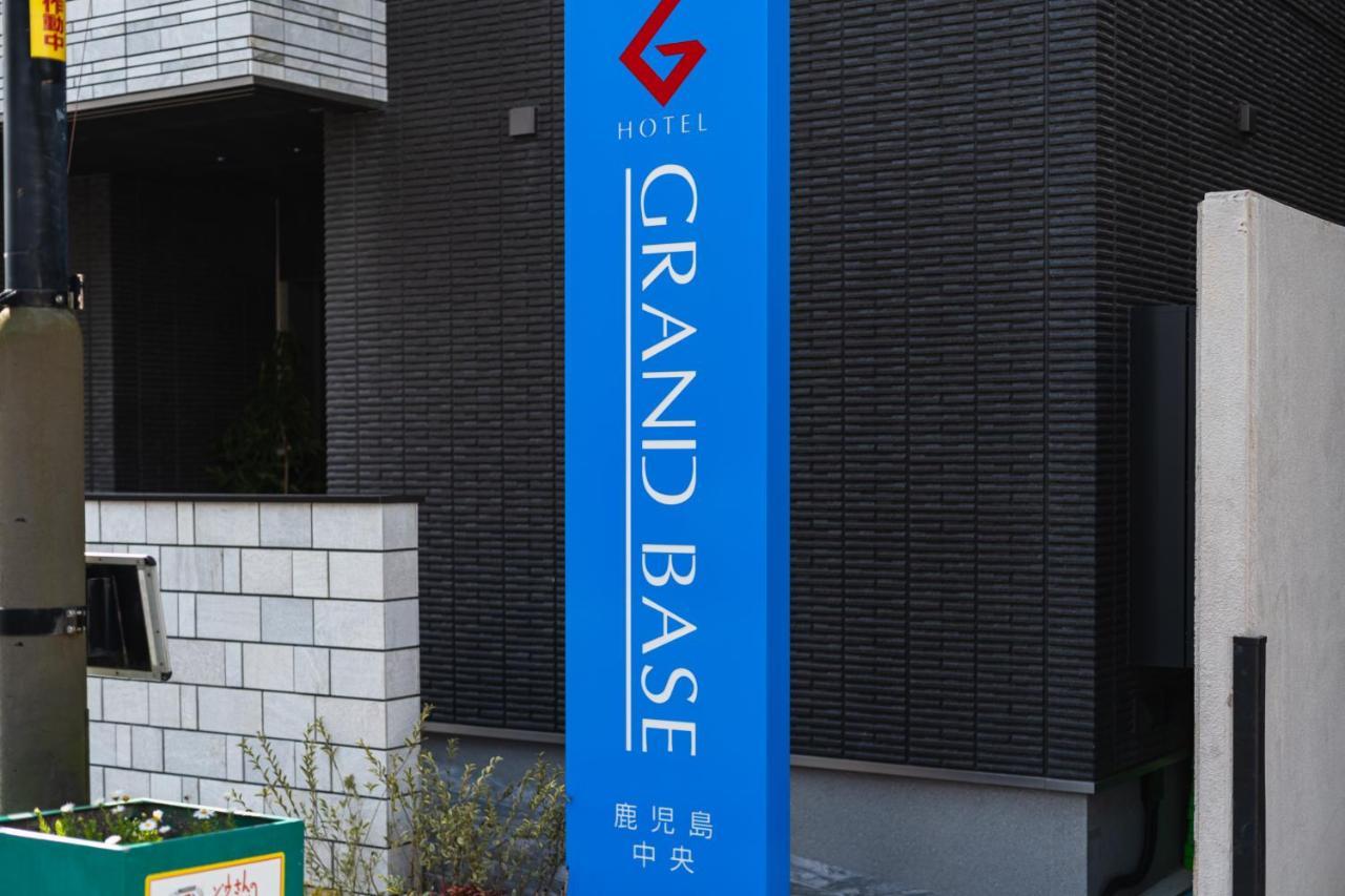 Aparthotel Grand Base Kagoshima Chuo Esterno foto