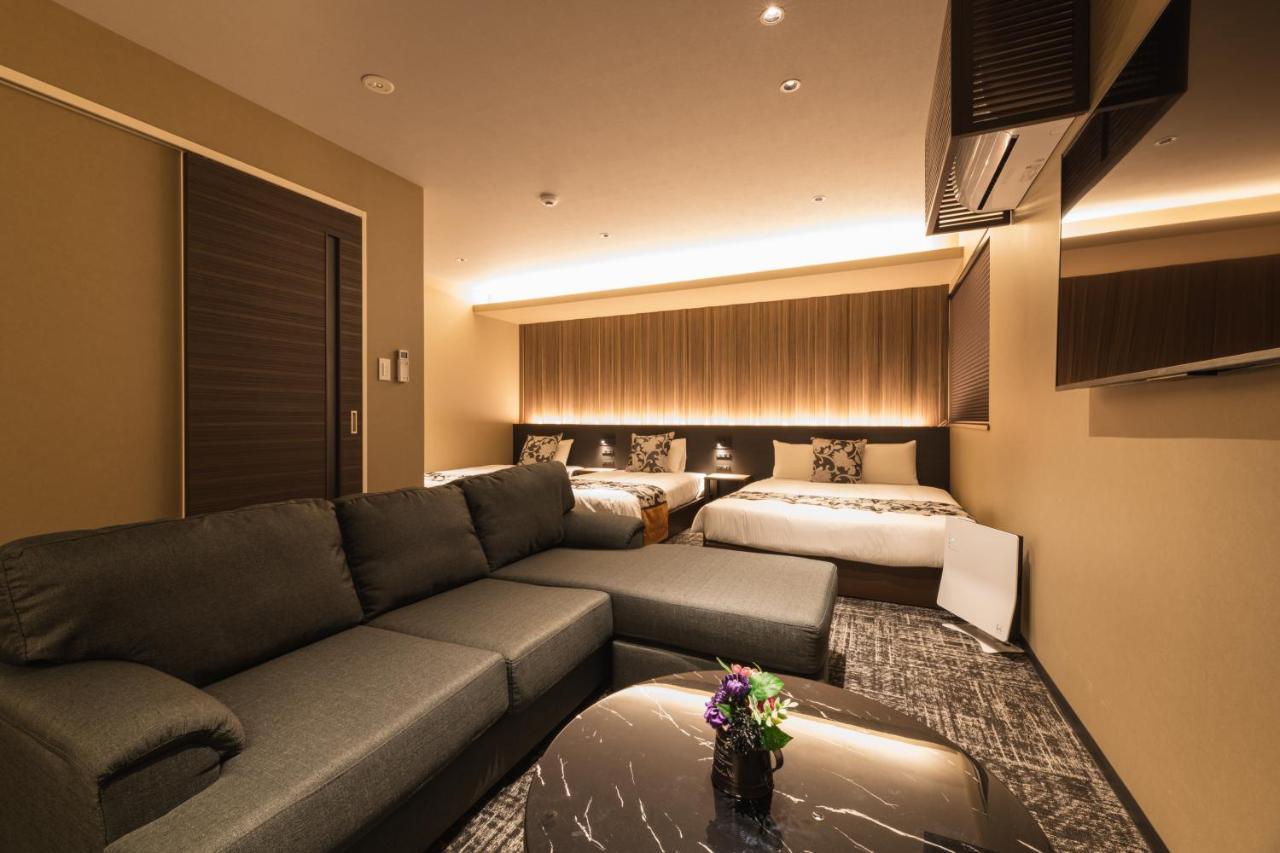 Aparthotel Grand Base Kagoshima Chuo Esterno foto