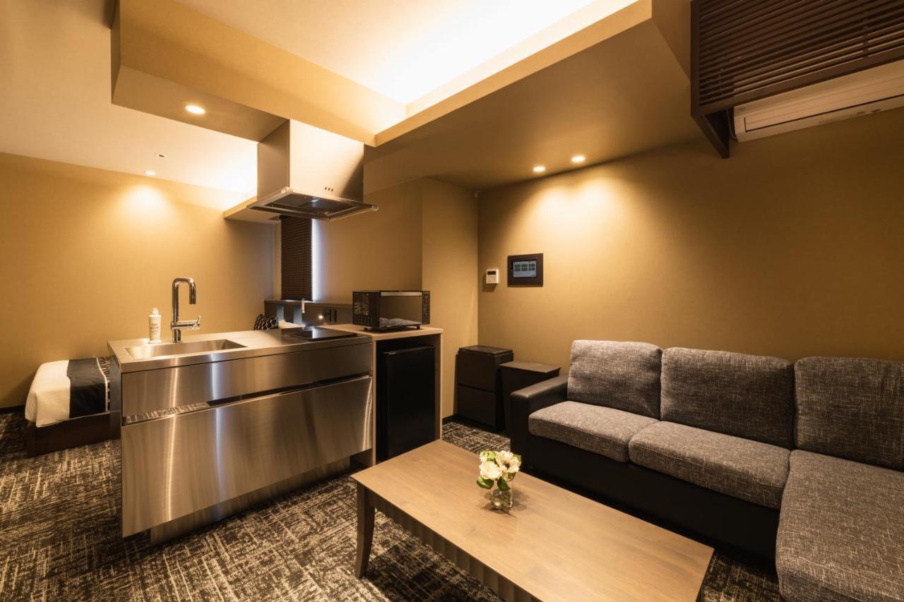 Aparthotel Grand Base Kagoshima Chuo Esterno foto